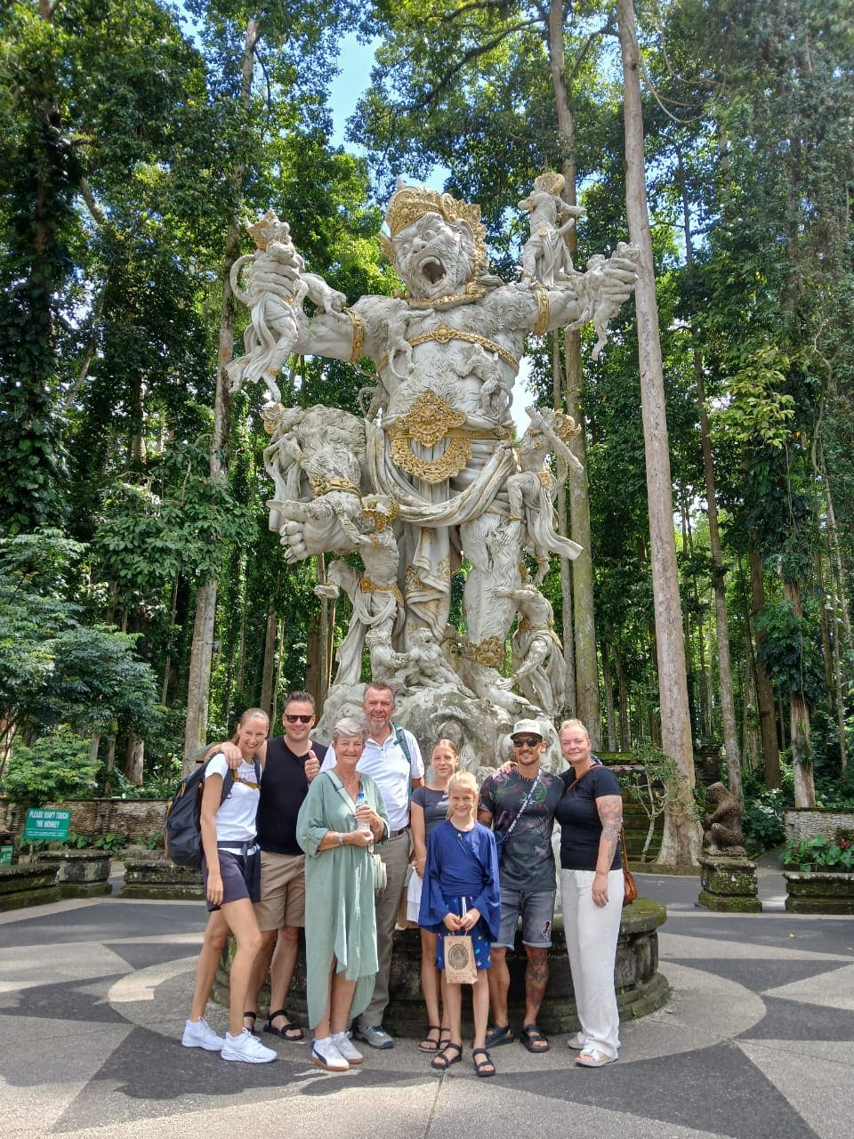 Gallery Tour 60